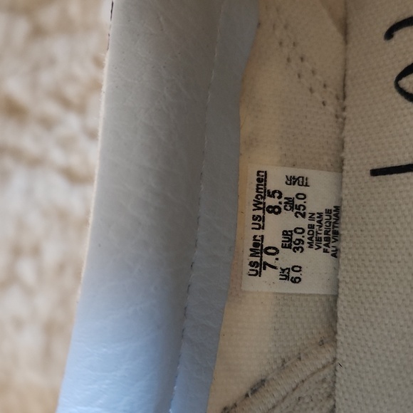 Rare Vans X Disney Minnie Mouse Slip-on Sneakers 🖤🐭💗 - Picture 10 of 16